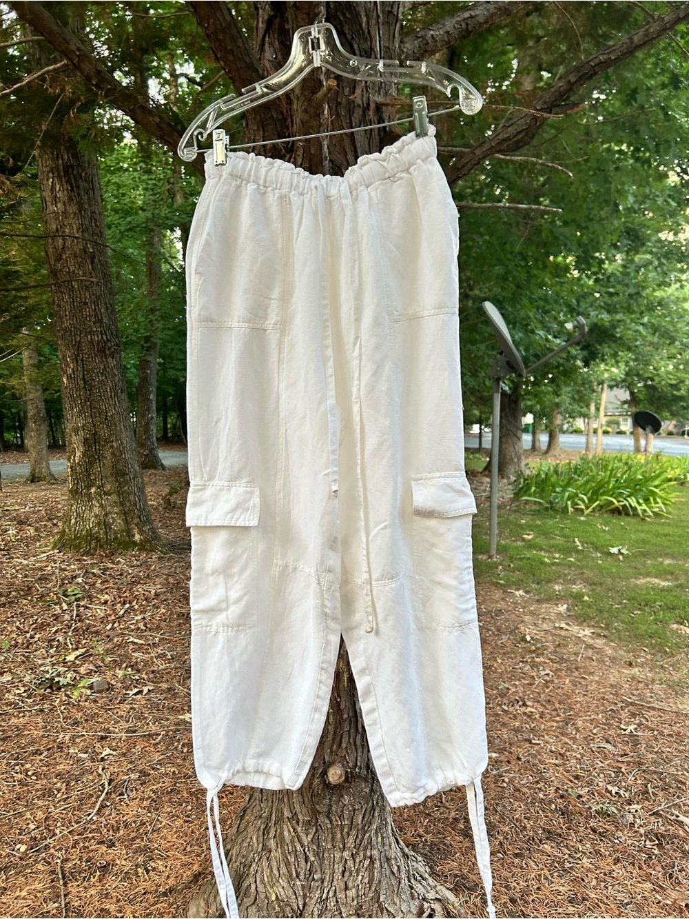 Elan White Elastic Drawstring Cargo Linen Ankle Pants, size S